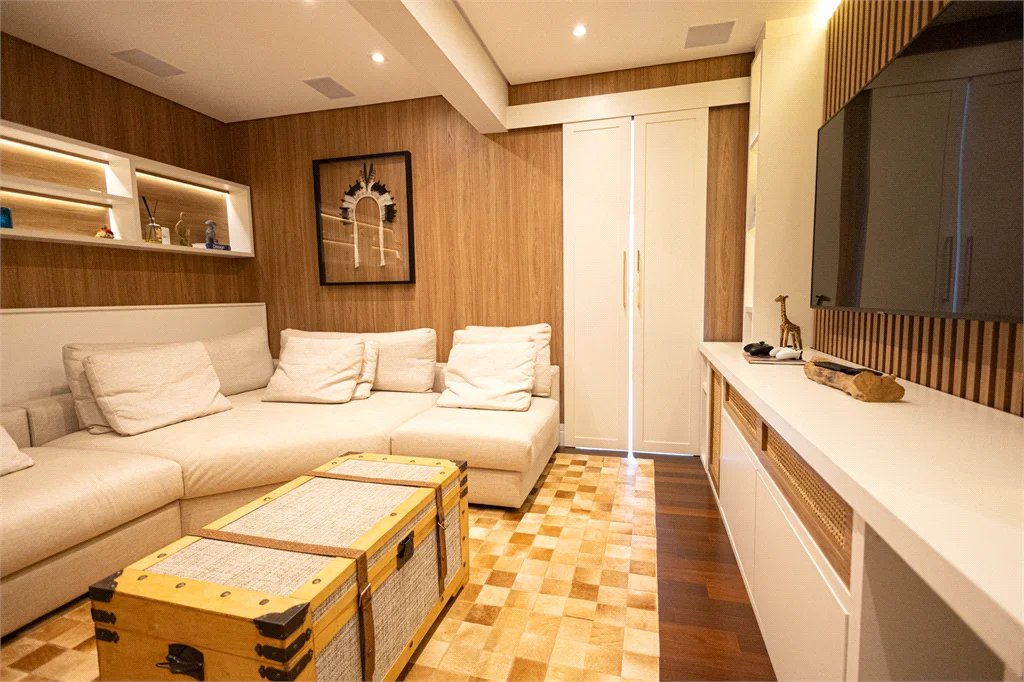 Apartamento à venda com 5 quartos, sendo 4 suítes, em Parque Reboucas, São Paulo, SP