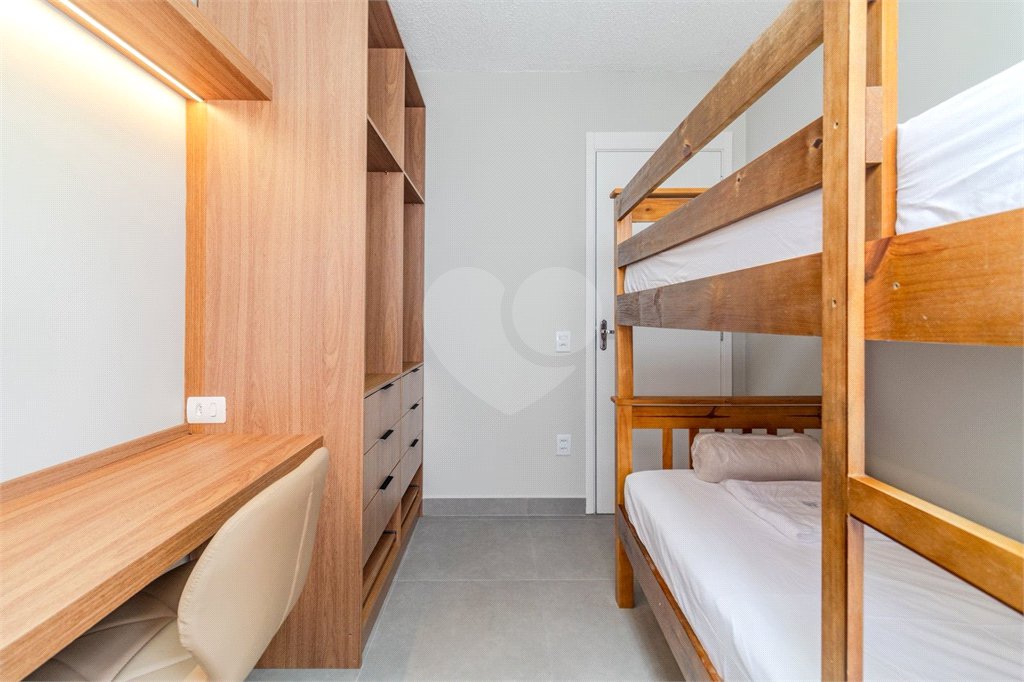 Apartamento à venda com 2 quartos, sendo 1 suíte,  em Liberdade, São Paulo, SP