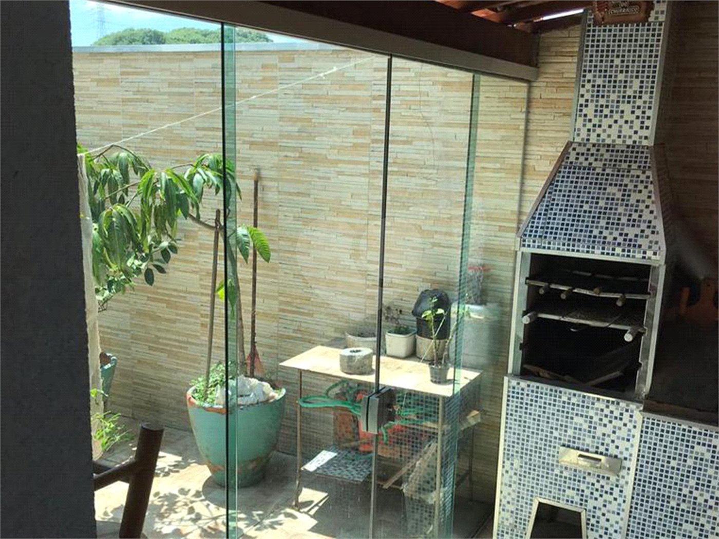 Casa à venda com 2 quartos, sendo 1 suíte, em Jardim Ester, São Paulo, SP