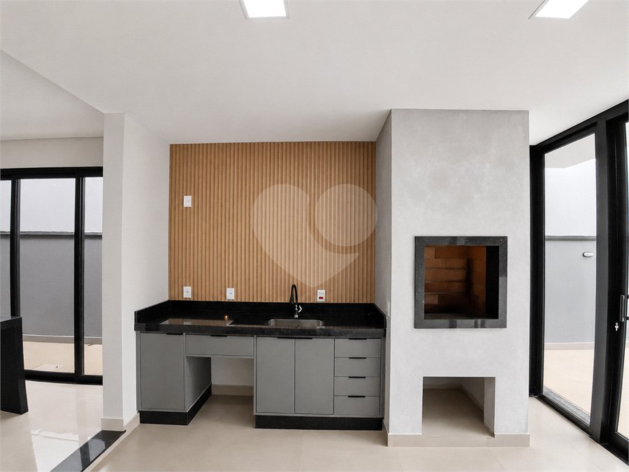 Casa à venda com 3 suítes no condomínio Renaissance, Sorocaba - SP
