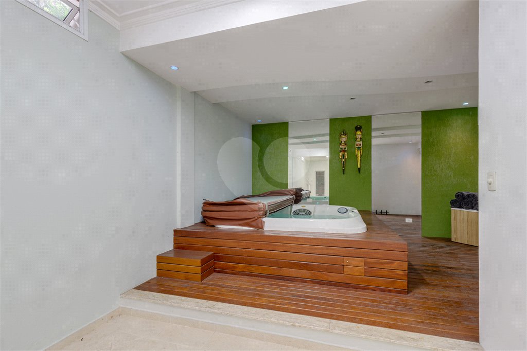 Casa à venda ou para alugar com 4 suítes no condomínio Villa Di San Marino, São Paulo - SP