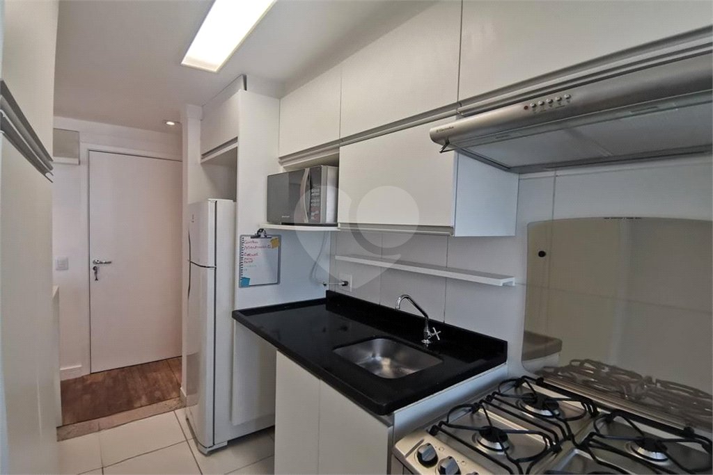 Apartamento à venda com 2 quartos em Parque Reboucas, São Paulo, SP