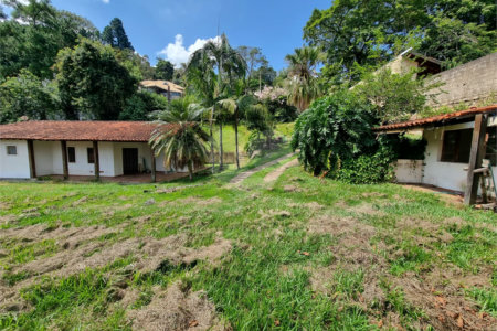 Casa à venda com 3 quartos, sendo 1 suíte, no condomínio São Joaquim, Vinhedo - SP