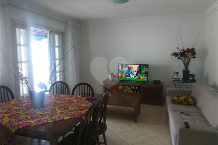 Chácara à venda com 3 quartos em Chácara Alvorada, Indaiatuba, SP