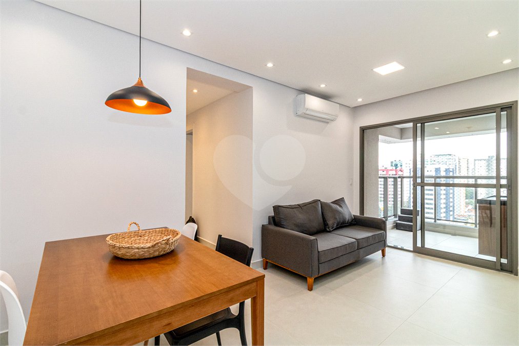 Apartamento à venda com 2 quartos, sendo 1 suíte,  em Vila Clementino, São Paulo, SP