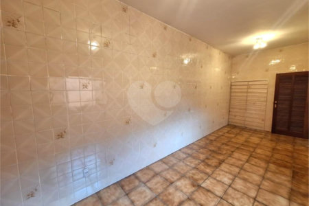 Casa Térrea à venda com 3 quartos, sendo 1 suíte, em Planalto Paulista, São Paulo, SP