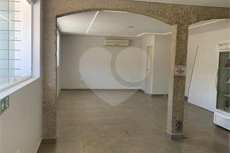 Salão à venda ou para alugar com 1 suíte, em Jardim América, Sorocaba, SP