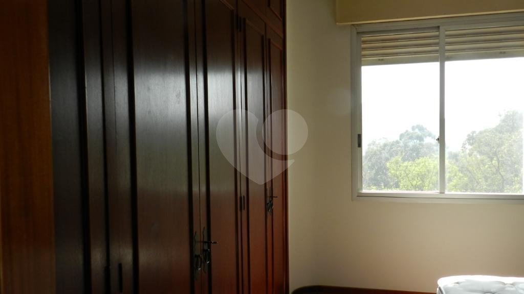 Apartamento à venda com 3 quartos, sendo 1 suíte, em Alto da Boa Vista, São Paulo, SP
