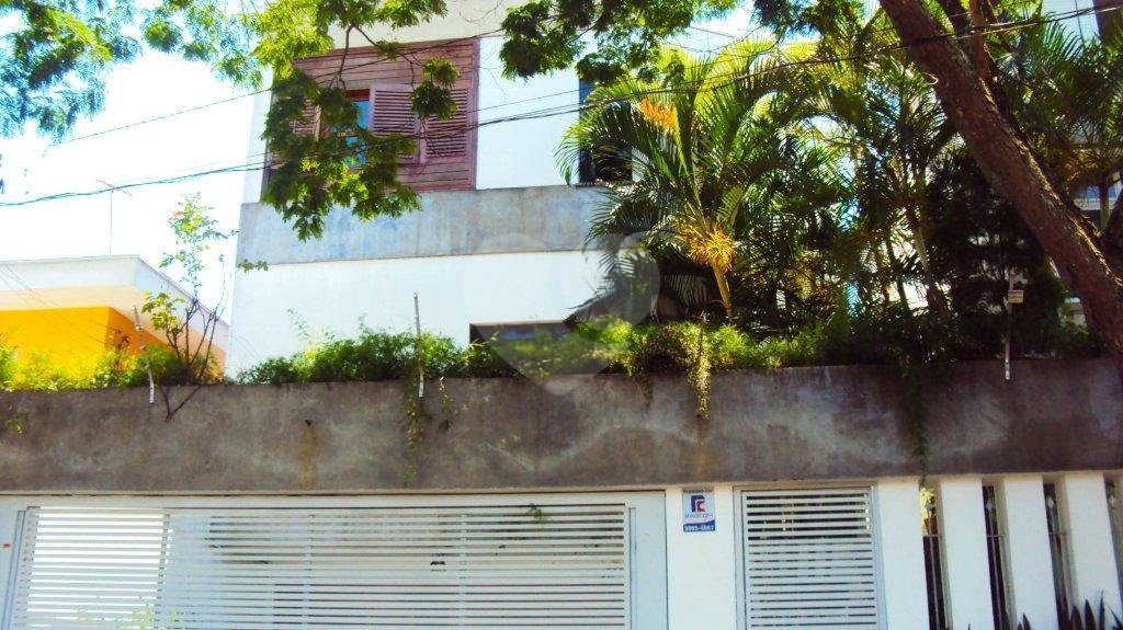 Sobrado à venda com 3 quartos, sendo 1 suíte, em Jardim Prudência, São Paulo, SP