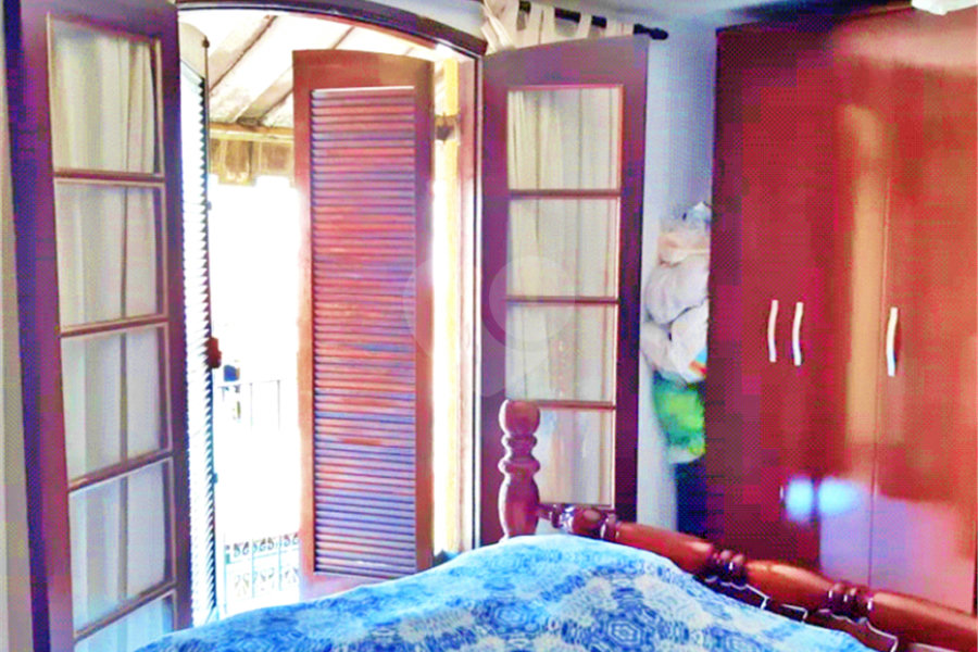 Sobrado à venda com 4 quartos, sendo 1 suíte, em Vila Guilherme, São Paulo, SP