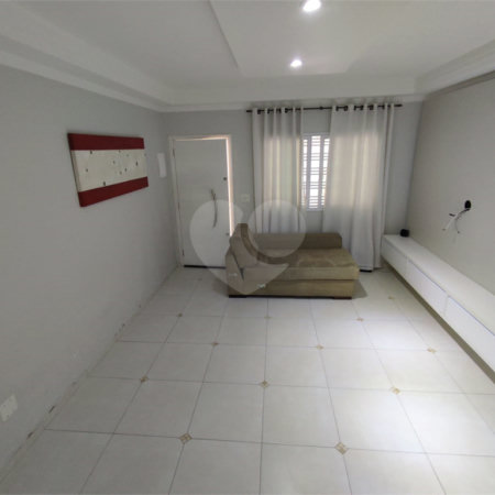 Sobrado à venda com 3 suítes em Vila Mazzei, São Paulo, SP