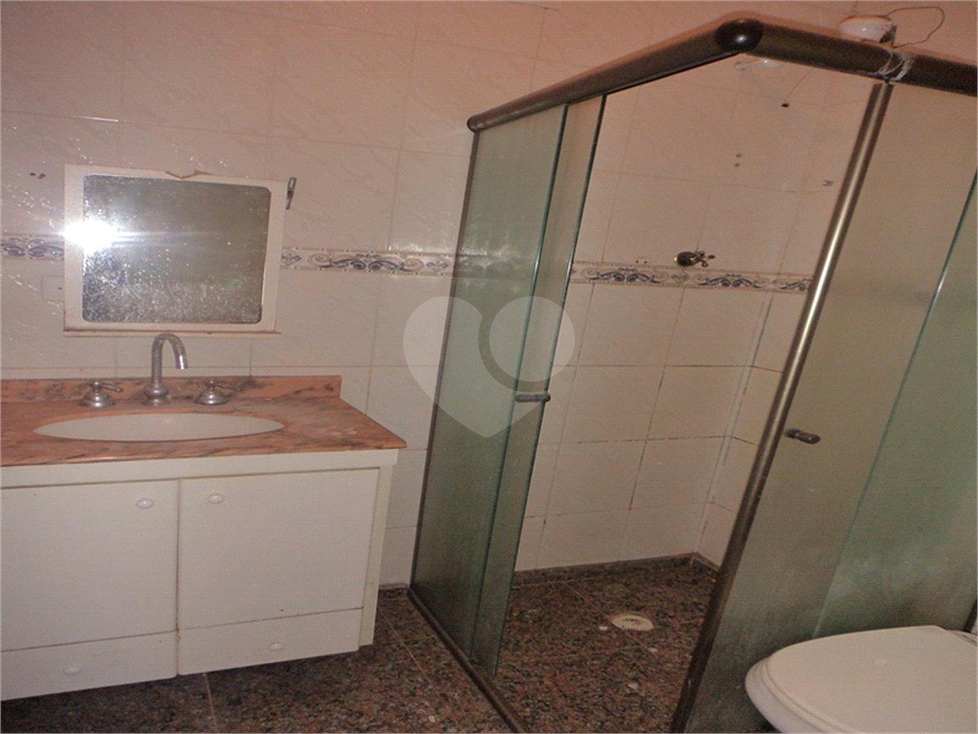 Sobrado à venda ou para alugar com 3 quartos, sendo 2 suítes, em Santana, São Paulo, SP