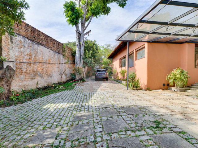 Casa Térrea à venda com 3 quartos, sendo 1 suíte,  em Jardim Petrópolis, São Paulo, SP