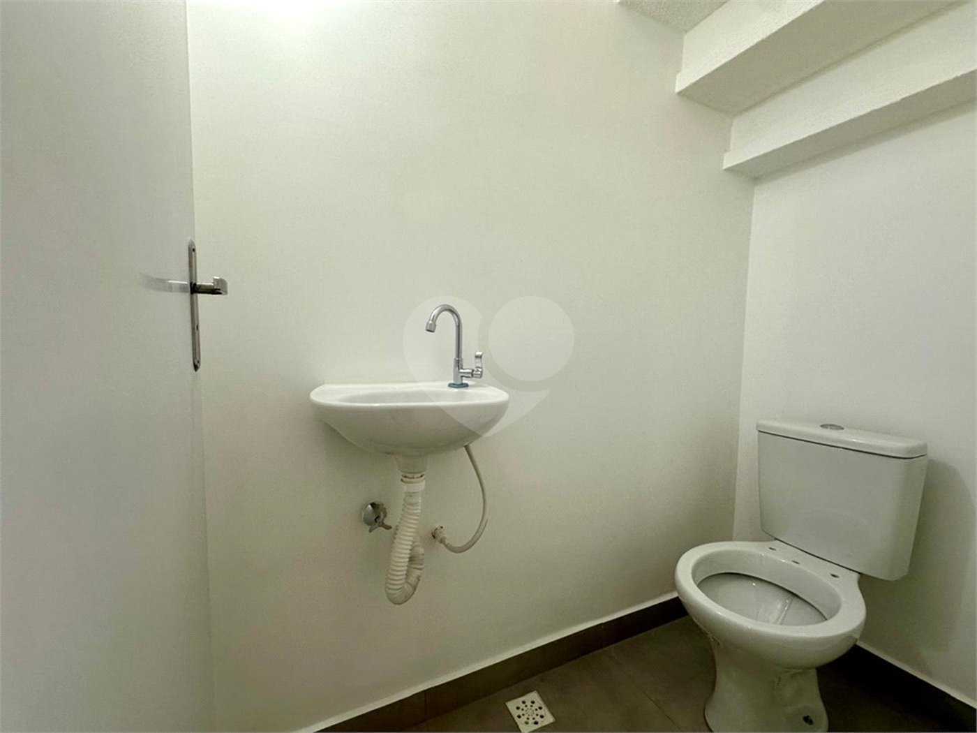 Casa à venda com 2 quartos no condomínio Residencial Vila Nova, Sorocaba - SP