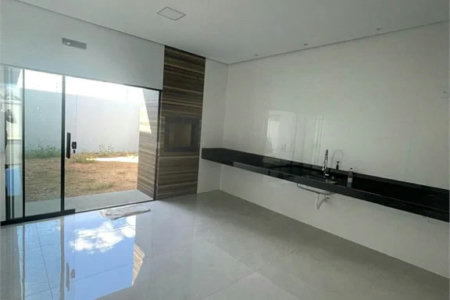 Casa à venda com 3 quartos, sendo 1 suíte, em Loteamento Jardim Europa, Balsas, MA