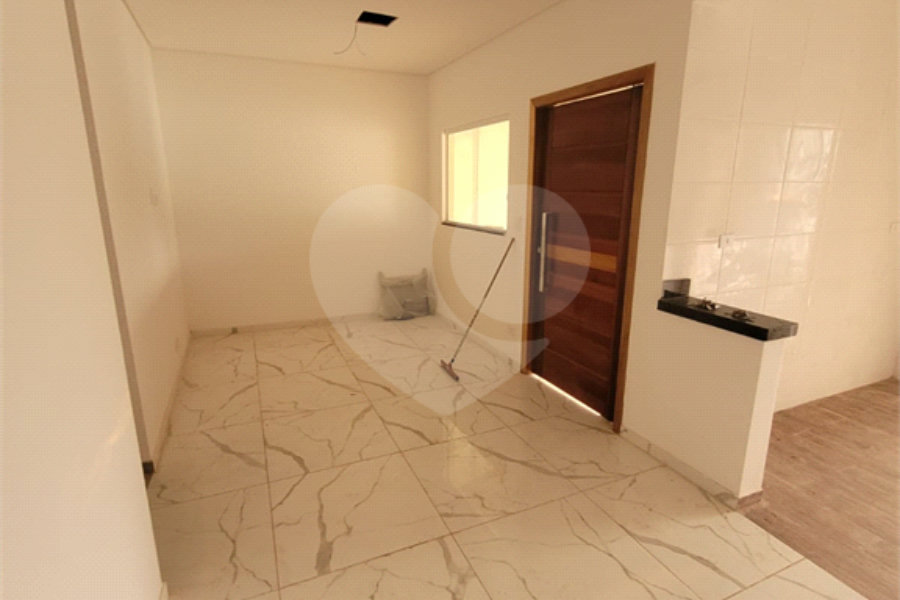 Casa à venda com 3 quartos, sendo 1 suíte,  no condomínio Vale dos Gansos, Mairiporã - SP