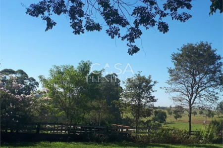 Chácara à venda com 4 quartos, sendo 1 suíte, em Zona Rural, Porangaba, SP