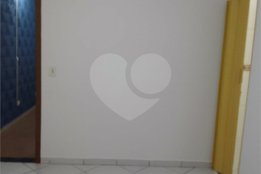 Sobrado à venda com 3 quartos, sendo 2 suítes, em Tremembé, São Paulo, SP