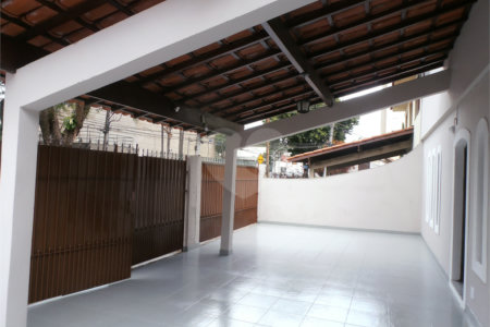 Sobrado à venda ou para alugar com 4 quartos, sendo 1 suíte, em Vila Butantã, São Paulo, SP