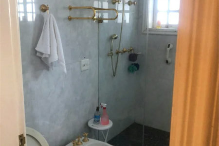 Casa à venda com 4 suítes em Caxingui, São Paulo, SP