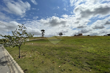 Terreno à venda no condomínio Up Residencial, Votorantim - SP