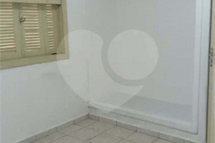 TERRENO ESQUINA A VENDA COM 3 CASAS + GARAGENS NO JABAQUARA / OU ALUGA CASA PRINCIPAL