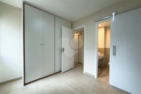 Apartamento à venda com 3 quartos, sendo 1 suíte, em Planalto Paulista, São Paulo, SP