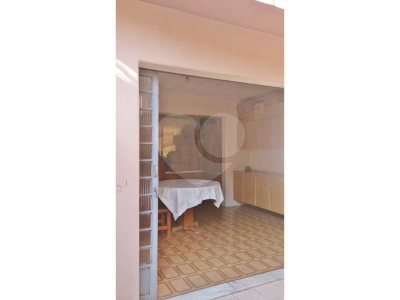 Sobrado à venda com 3 quartos, sendo 1 suíte, em Parada Inglesa, São Paulo, SP