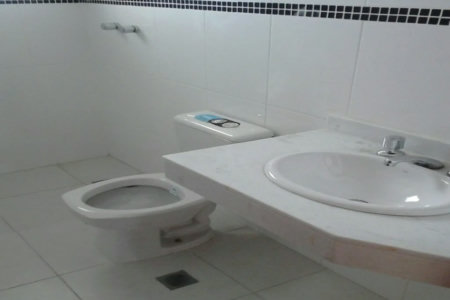 Casa à venda com 2 suítes em Jardim Odete, São Paulo, SP