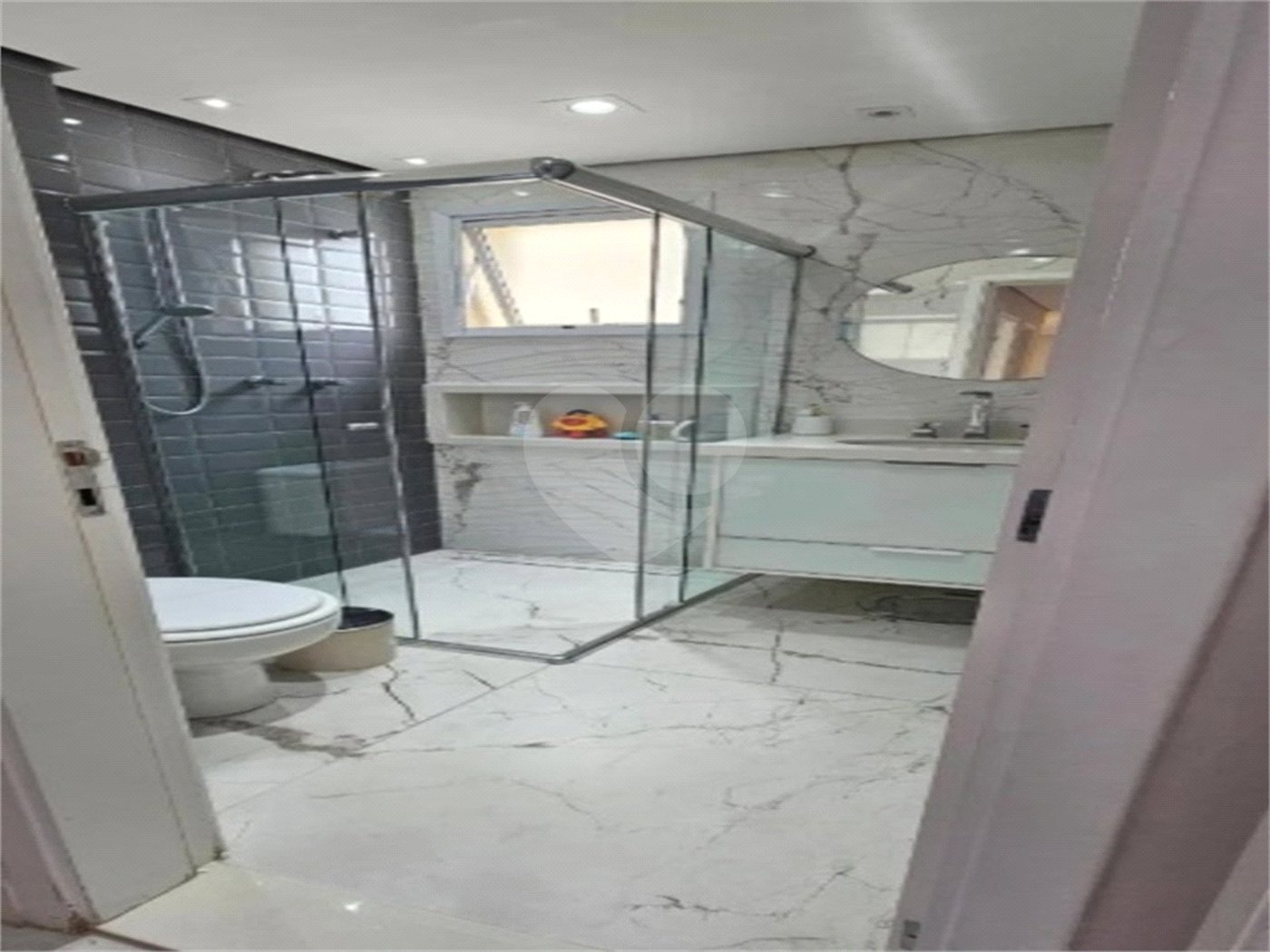 Apartamento à venda com 3 quartos, sendo 1 suíte,  em Vila Regente Feijó, São Paulo, SP