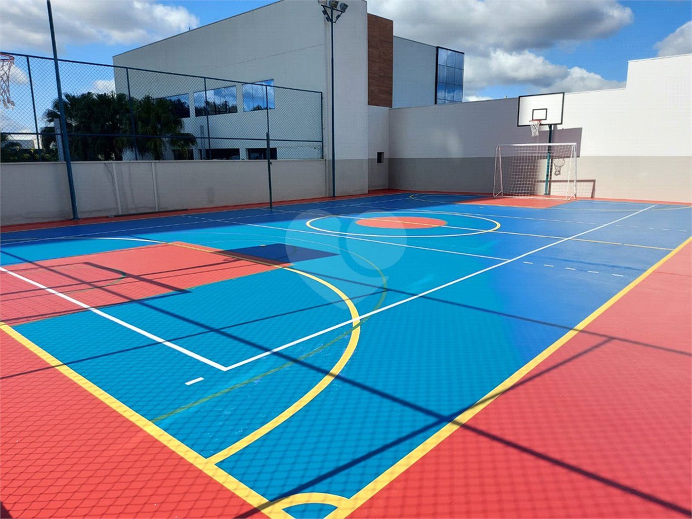 Apartamento à venda com 2 suítes em Vila Homero, Indaiatuba, SP
