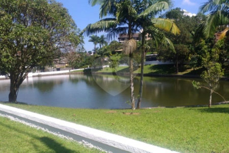 Casa à venda com 5 suítes em Arujázinho I, Ii e Iii, Arujá, SP