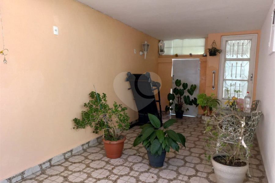 Casa à venda com 3 quartos, sendo 1 suíte, em Lapa, São Paulo, SP
