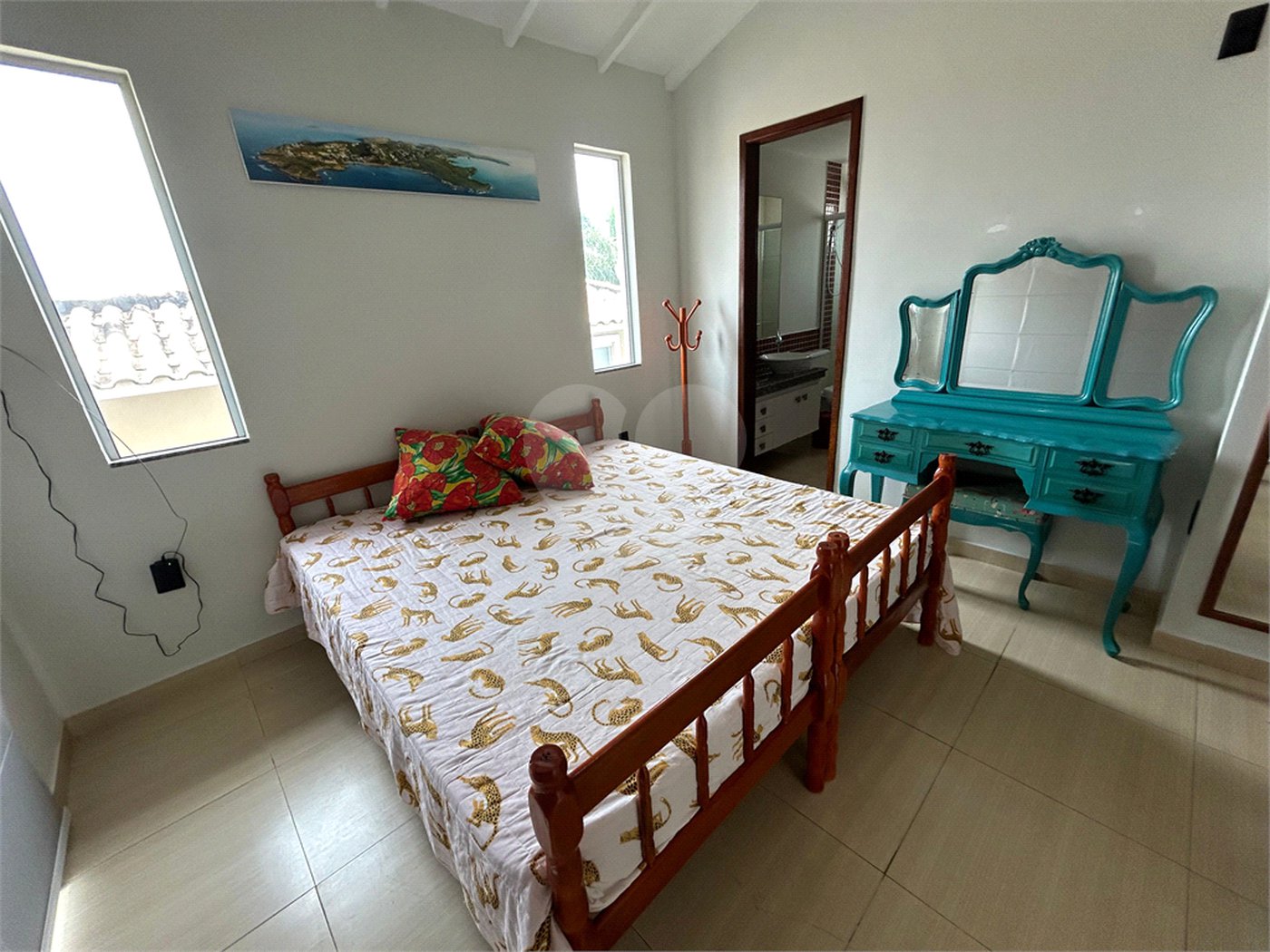 Casa à venda com 3 quartos, sendo 2 suítes,  em Rasa, Armação dos Búzios, RJ