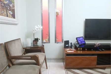 Casa à venda com 3 quartos, sendo 1 suíte, em Vila Rica, São Paulo, SP