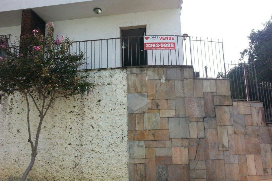 Sobrado à venda com 3 quartos, sendo 1 suíte, em Vila Galvão, Guarulhos, SP