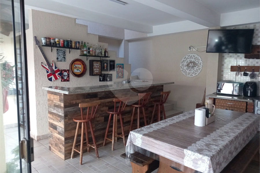 Casa à venda com 3 quartos, sendo 1 suíte, em Tucuruvi, São Paulo, SP