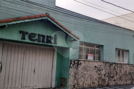 Casa à venda ou para alugar com 2 quartos, sendo 1 suíte,  no Centro, Mogi das Cruzes, SP