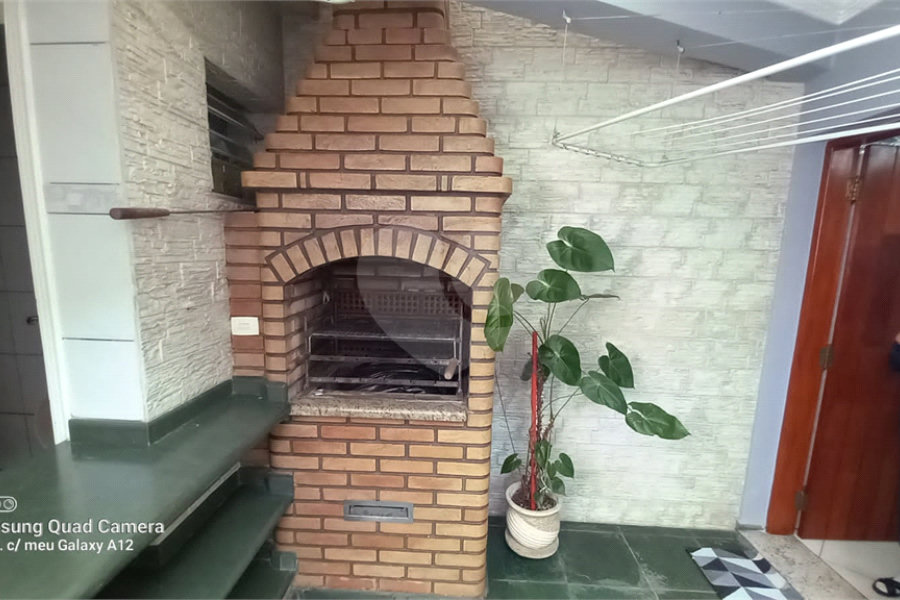 Sobrado à venda com 4 quartos, sendo 1 suíte, em Tremembé, São Paulo, SP