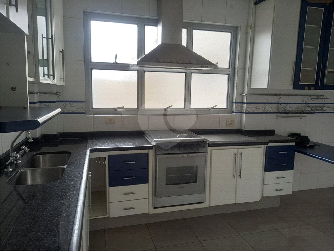 Apartamento à venda com 3 quartos, sendo 1 suíte, em Pinheiros, São Paulo, SP