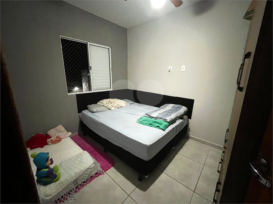Apartamento à venda com 2 quartos em Vila Mazzei, Itapetininga, SP