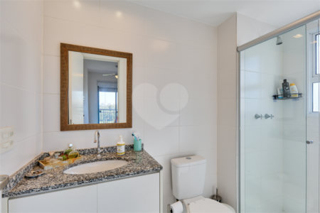 Apartamento à venda com 2 quartos, sendo 1 suíte, em Santo Amaro, São Paulo, SP