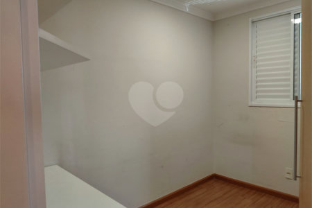 Apartamento à venda com 3 quartos, sendo 1 suíte, em Lapa, São Paulo, SP