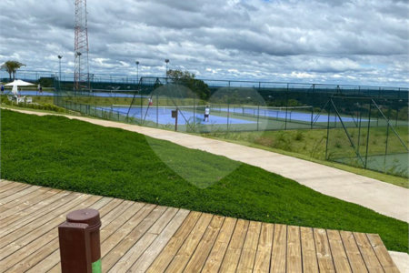 Terreno à venda no condomínio Ninho Verde II, Pardinho - SP