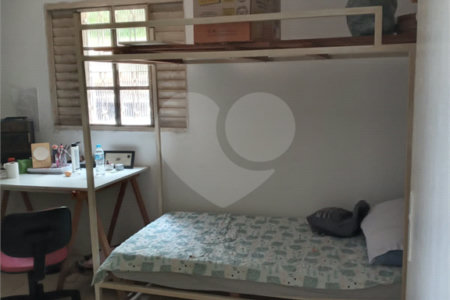 Chácara à venda com 2 quartos em Freitas, São José dos Campos, SP