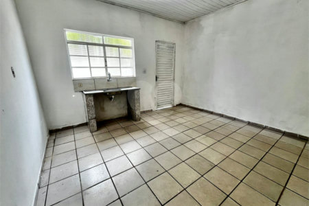 Casa à venda com 2 quartos em Vila Deyse, Itapetininga, SP