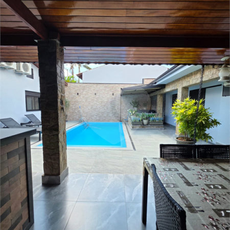 Casa Térrea à venda com 4 quartos, sendo 2 suítes, em Vila Avaí, Indaiatuba, SP