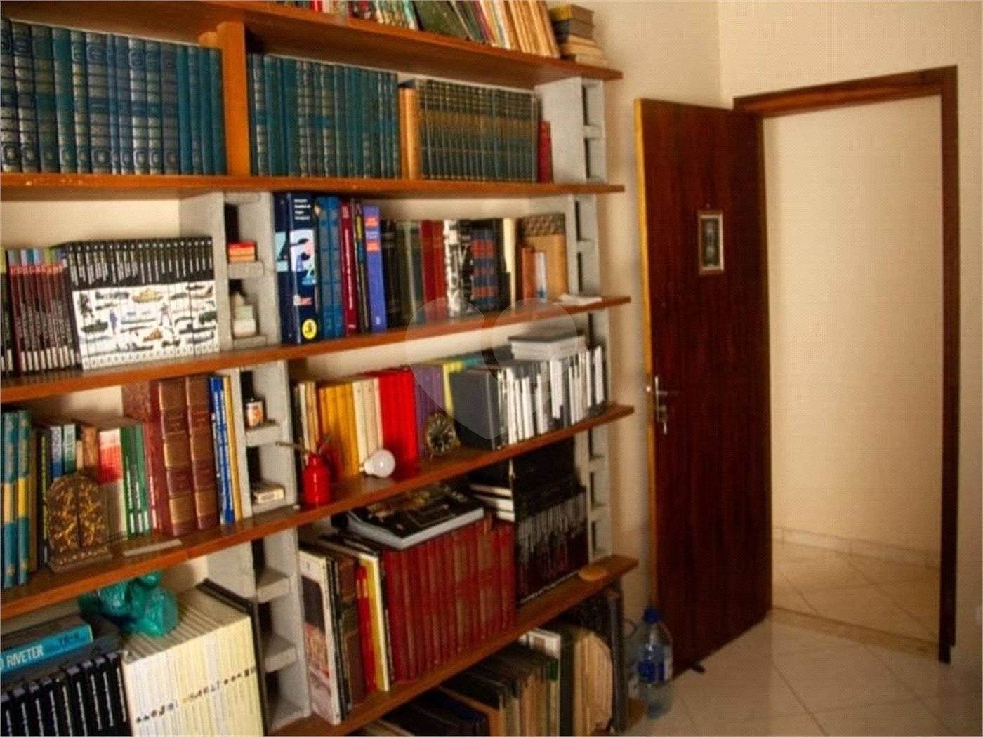 Casa Térrea à venda com 3 quartos, sendo 1 suíte, em Vila Irmãos Arnoni, São Paulo, SP