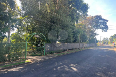 Terreno à venda com 1 suíte no Centro, Araraquara, SP