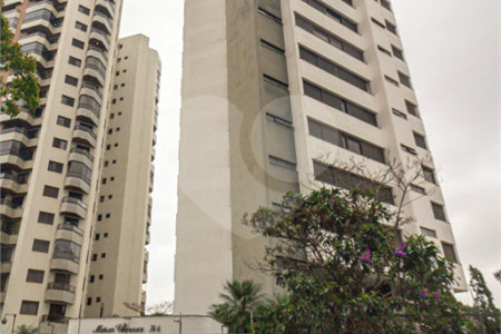 Apartamento à venda com 4 quartos, sendo 3 suítes, em Campo Belo, São Paulo, SP